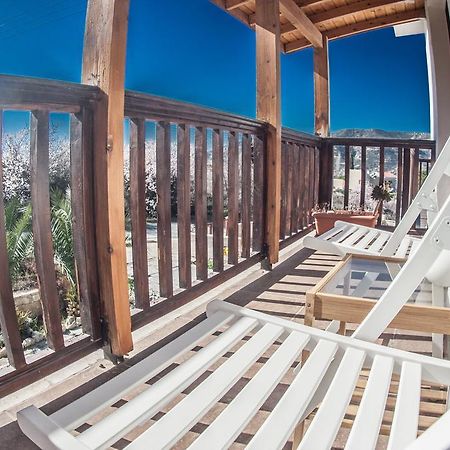 Вилла Lania Royal Oak House By Trulycyprus Экстерьер фото