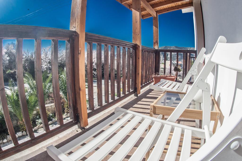 Вилла Lania Royal Oak House By Trulycyprus Экстерьер фото